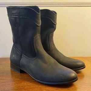 Frye Cara Short Boots